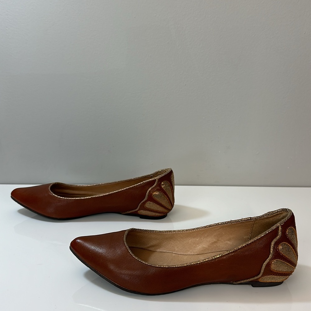 Miz Mooz Chestnut Leather Pointed-Toe Flats with Gold Heel Detail - Picture 3 of 16